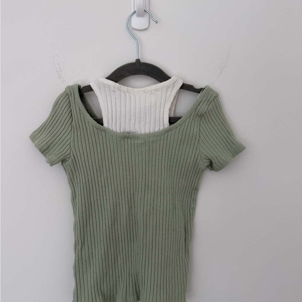 💚👧 Zara Girls Ribbed Cutout Tee | Size 9–10 - Picture 6 of 7